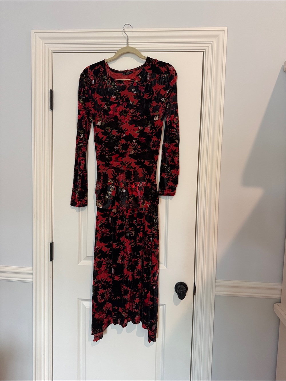 Zara Red and Black Floral Long Sleeve Maxi Dress with Ruffle Hem